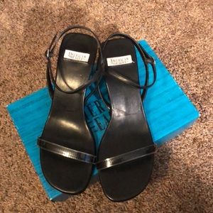 American Eagle Vixen Black Strappy Sandals Size 9